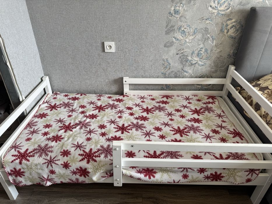 Кровать детский 10000