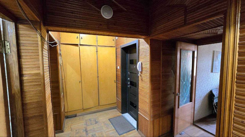 Продаю 3/4/9 Электроаппарат Площадь 72м2"