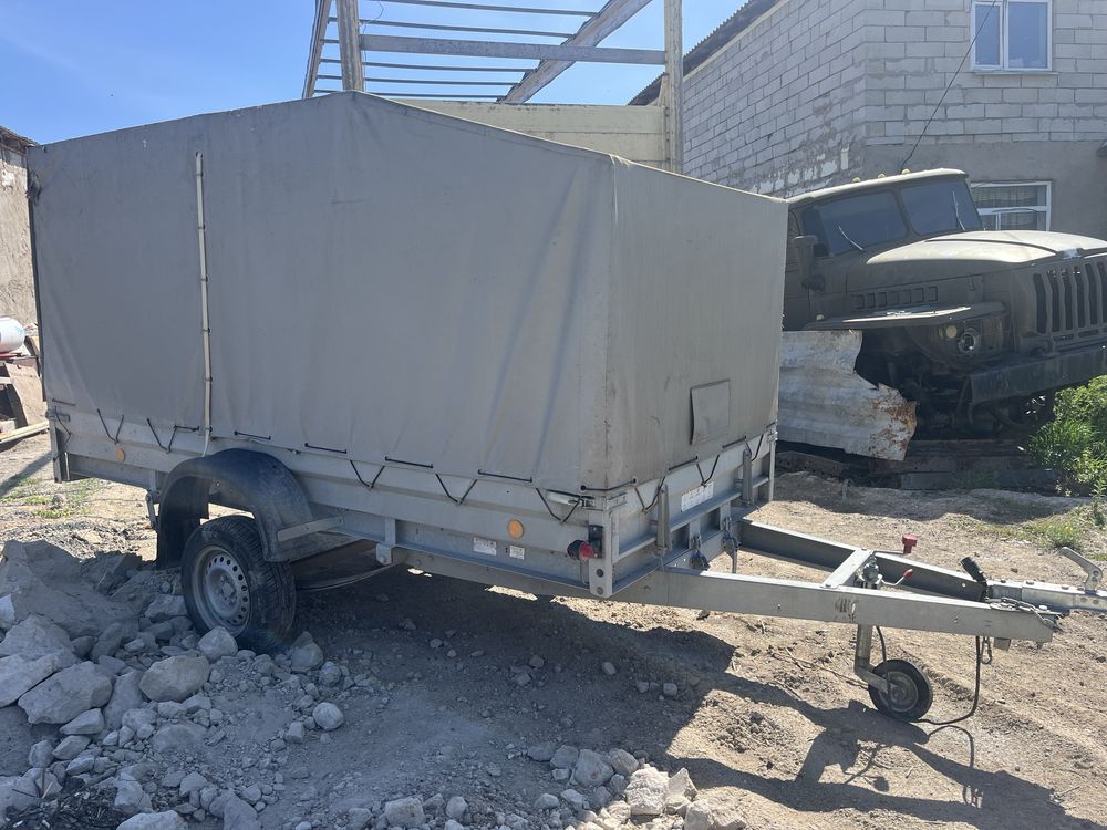 Продам прицеп легковой