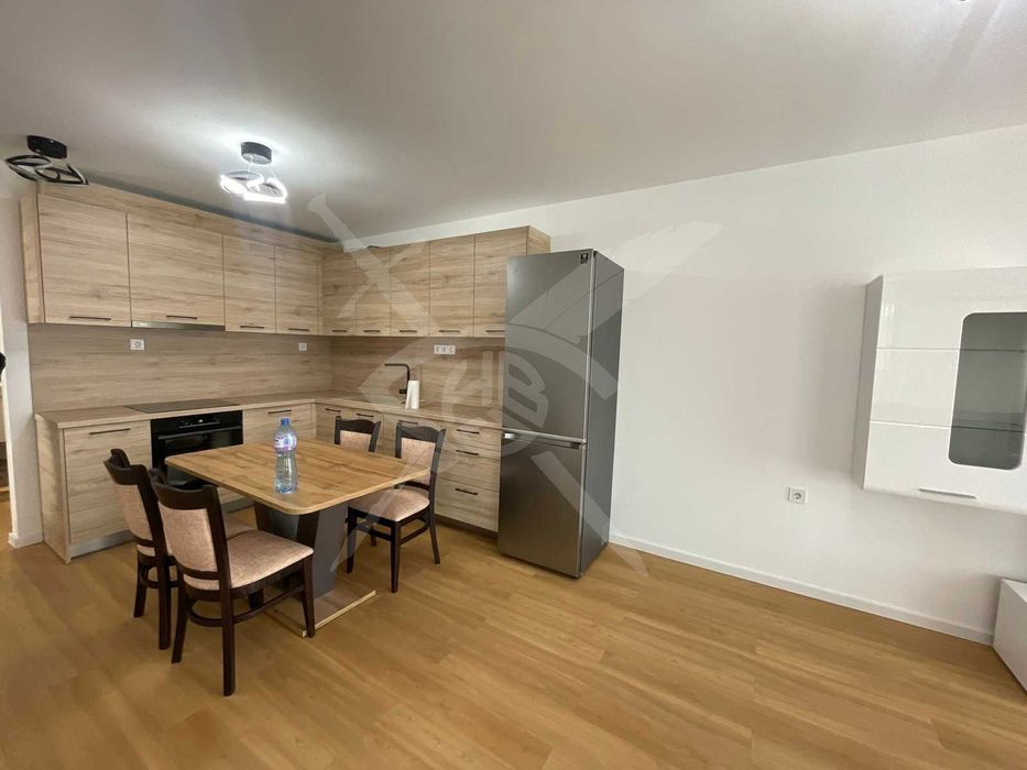 Продава се Тристаен апартамент в Пловдив, Каменица 1 - 103 кв.м за 2321 €/кв.м - Снимка #1