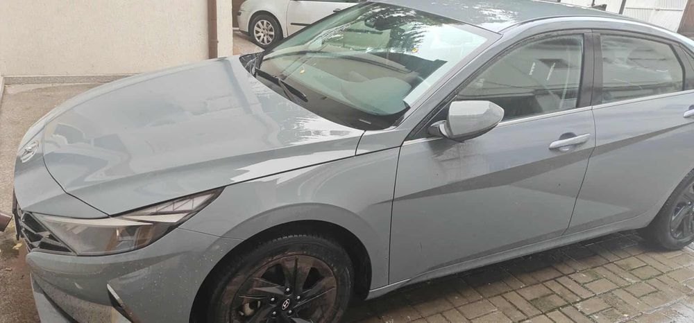 Hyundai elantra 2022