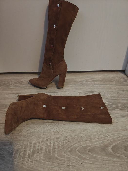 Cizme piele întoarsă