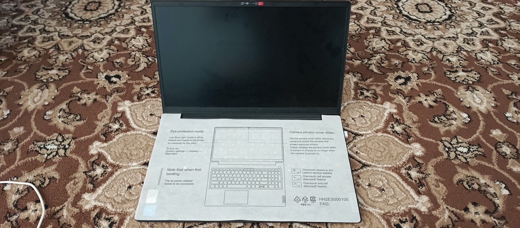 Lenovo noutbuk ofis