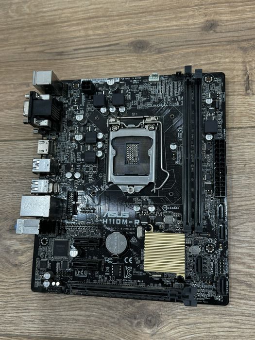 Продам материнскую плату ASUS H110M-R (LGA 1151)