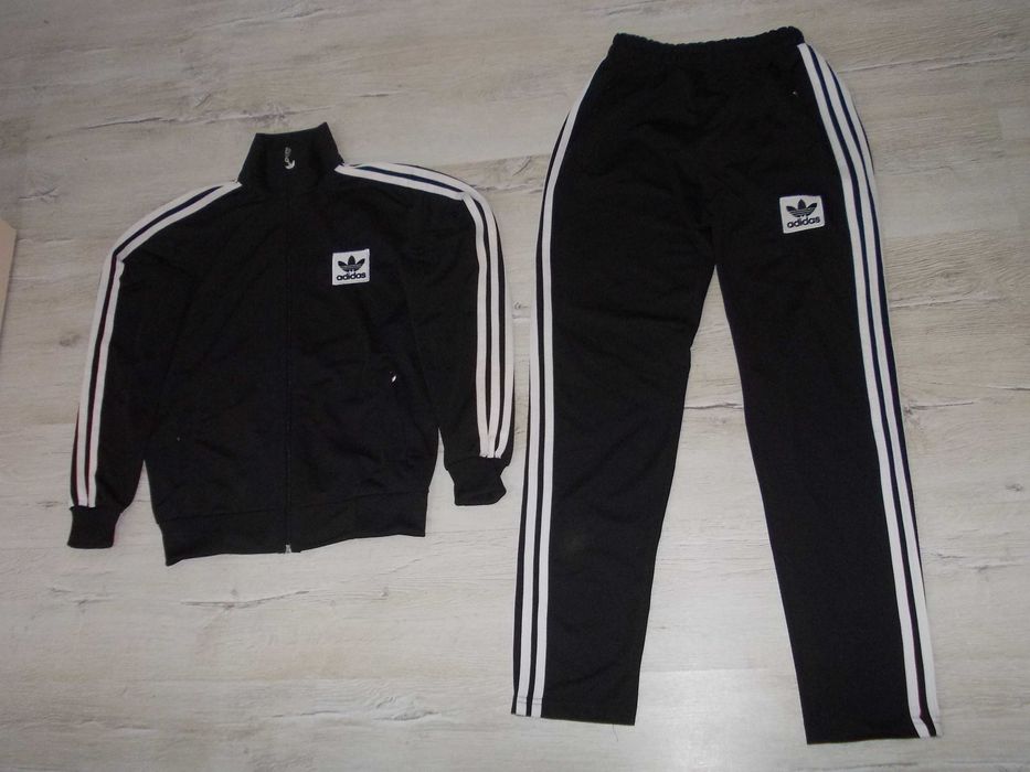 Trening Nike-Adidas-Jordan-Hanorac-Vestă Columbia-Geacă The North Face