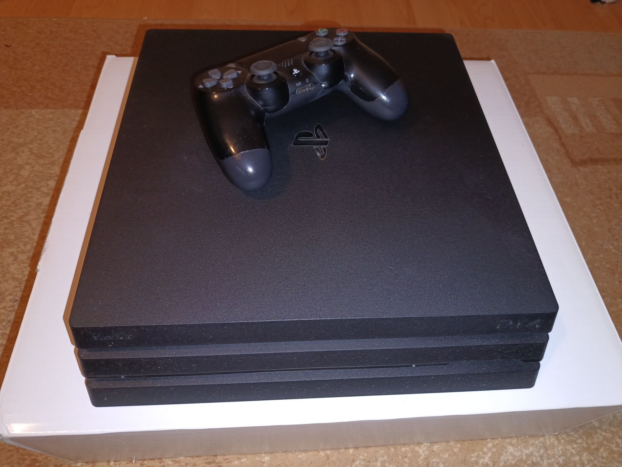 Playstation 4 pro 1Tb