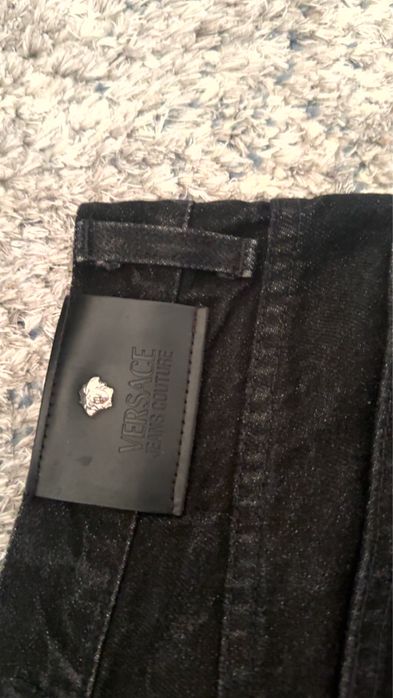 Blugi Versace Negri