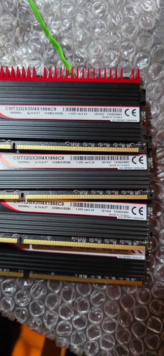 32gb ram ddr3 1866mhz corsair dominator gt red