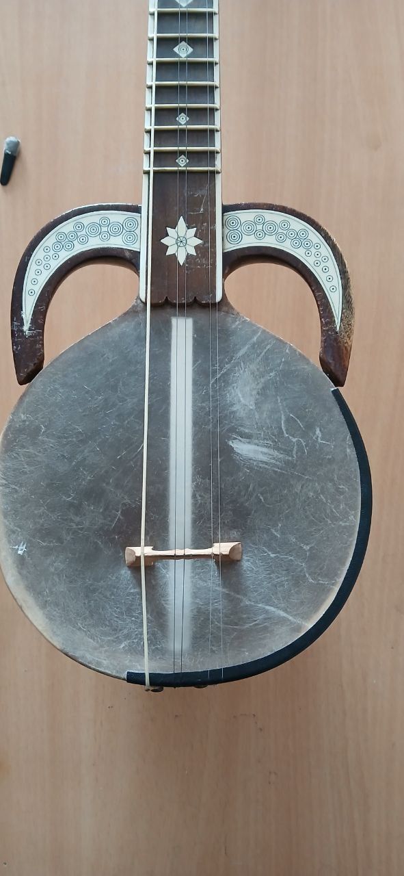 Qashqar Rubobi zakaznoy