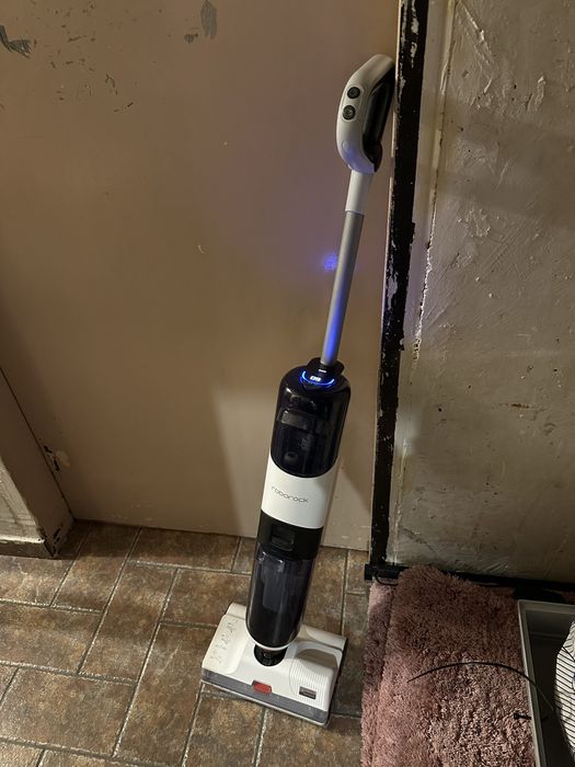 Вертикална прахосмукачка Roborock Dyad