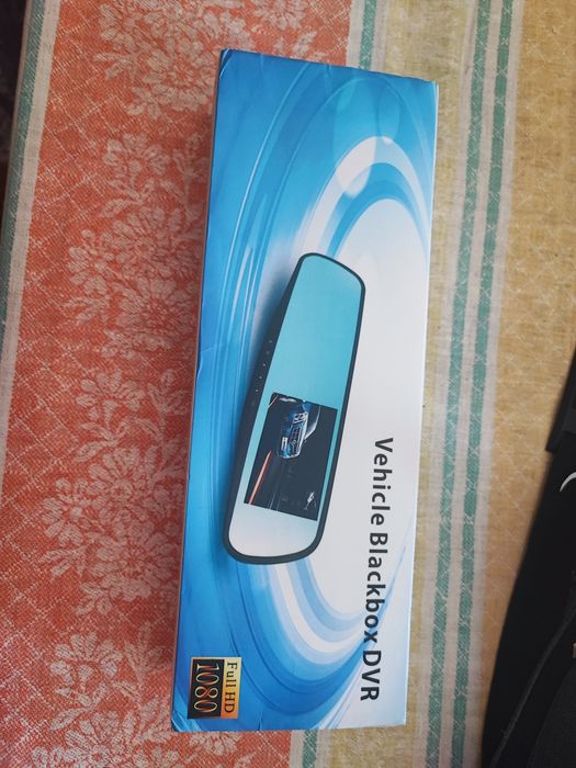 Видеорегистратор огледало