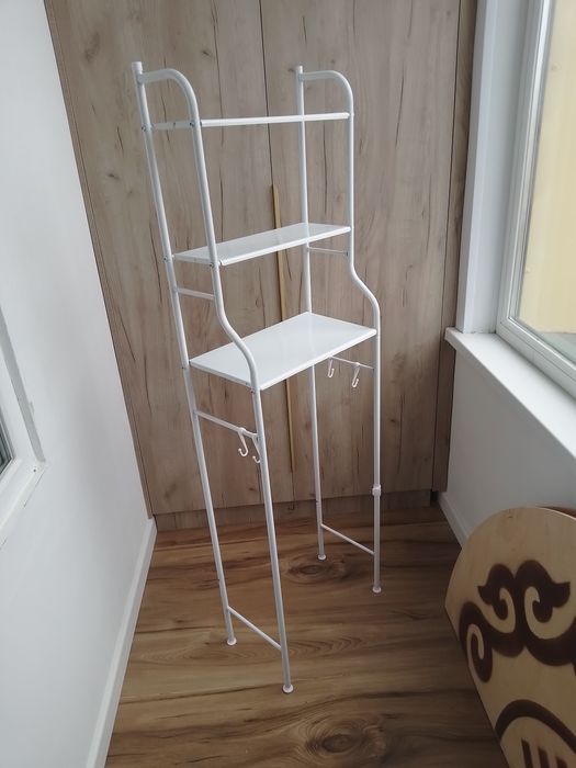 Продам этажерку для ванной.