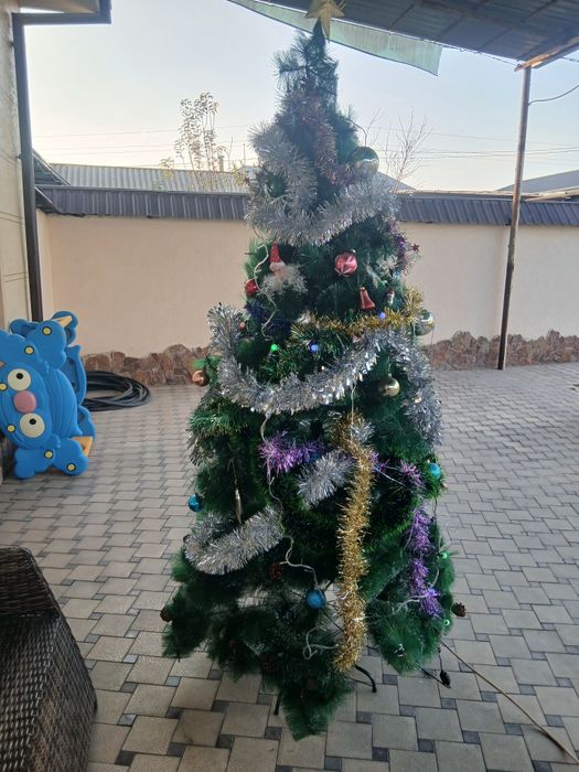 Ёлка 2.0 с игрушками б/у