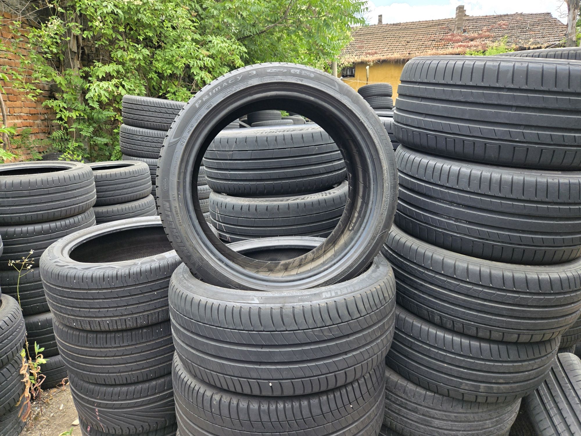 275 35 19 и 245 40 19 Michelin RunFlat летни.