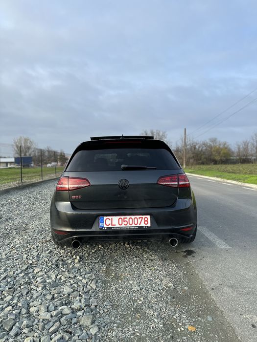 Volkswagen Golf 7 GTI Performance