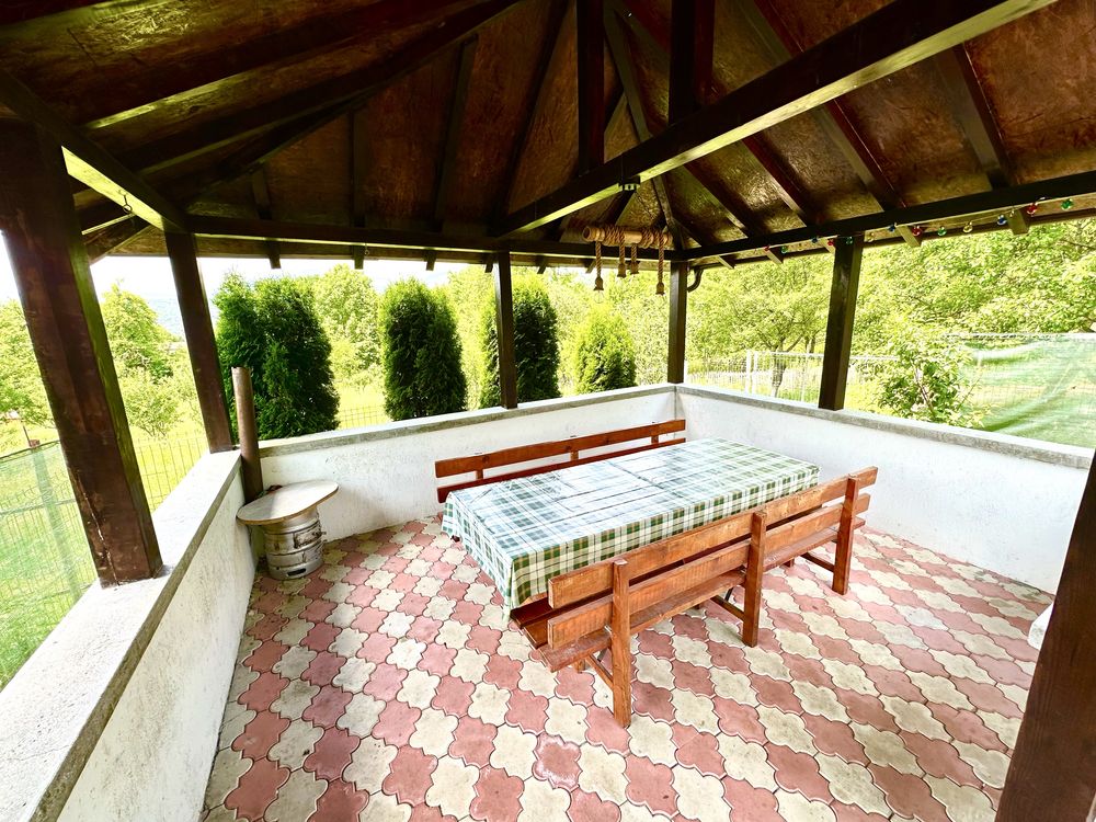 Cazare integral Comarnic munte casa David  8 persoane piscina