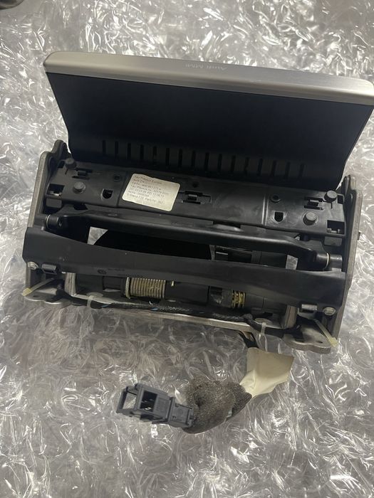 Дисплей AUDI A8 d4