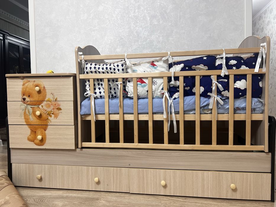 Продам Манеж не пользовались. Матрас в целлофане