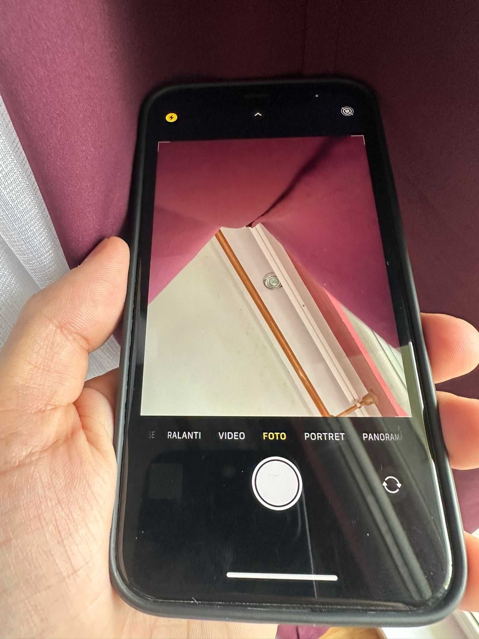 Iphone XR Negru 128 GB Baterie 84% Liber de retea