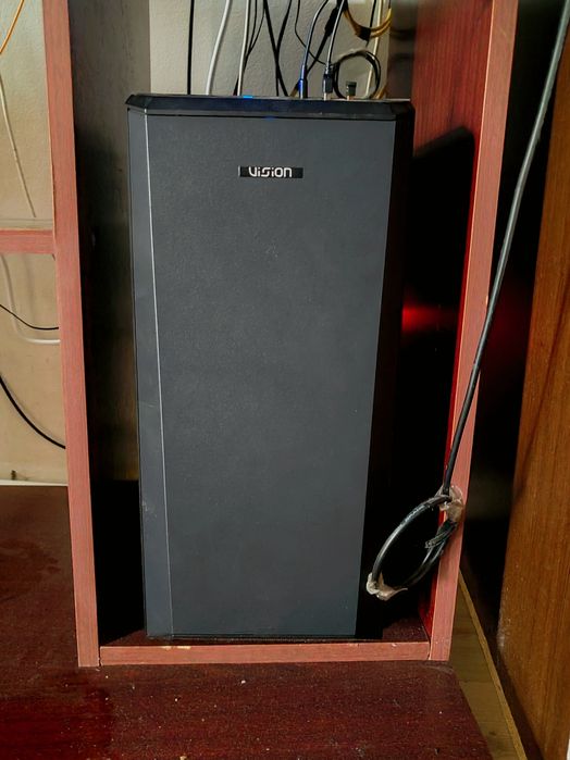 PC Gaming  i5 10600KF  GTX 1070 8GB  32GB RAM  1TB SSD  Ca nou