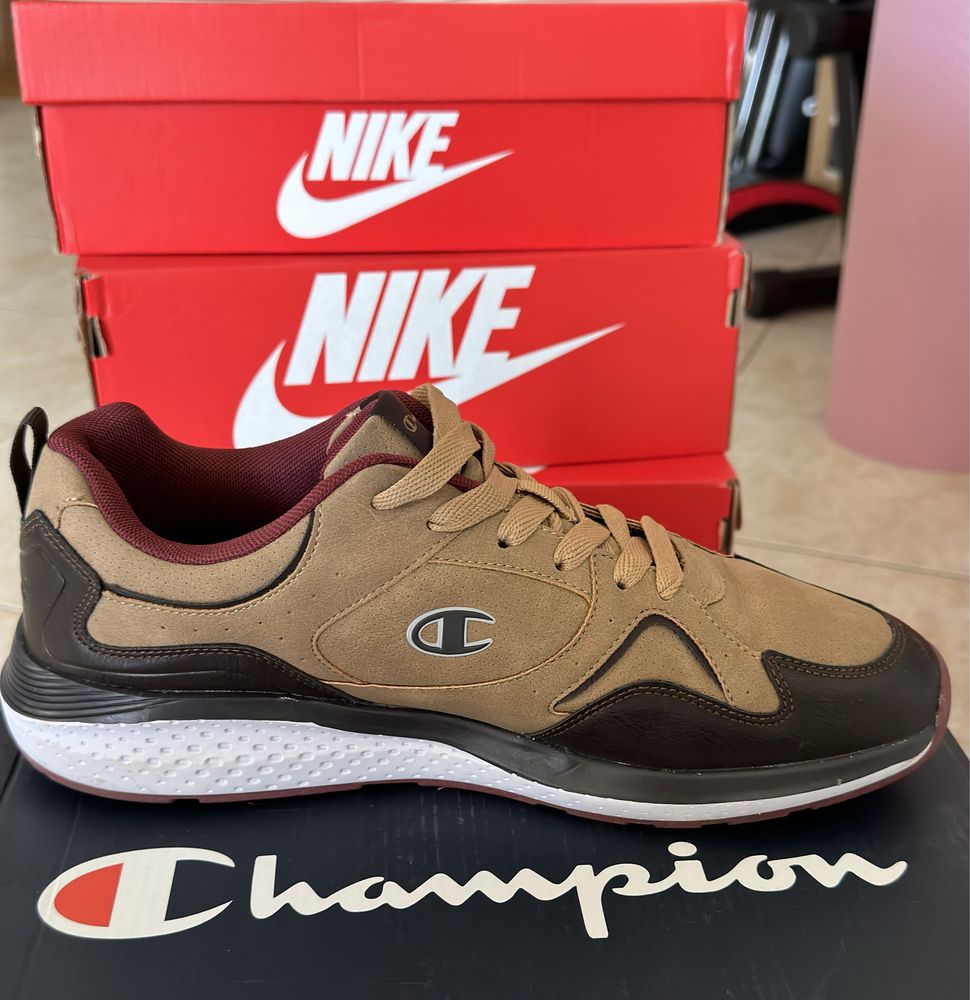 Маратонки Nike, Champion, Найк