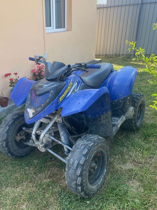 Vând Polaris Phoenix 200
Merge forte bine  
Fără defecte carburator no