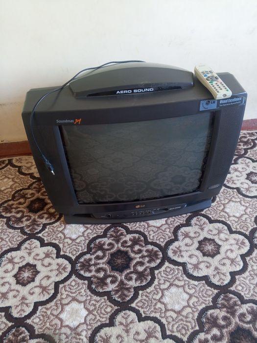 LG Televizor sotiladi