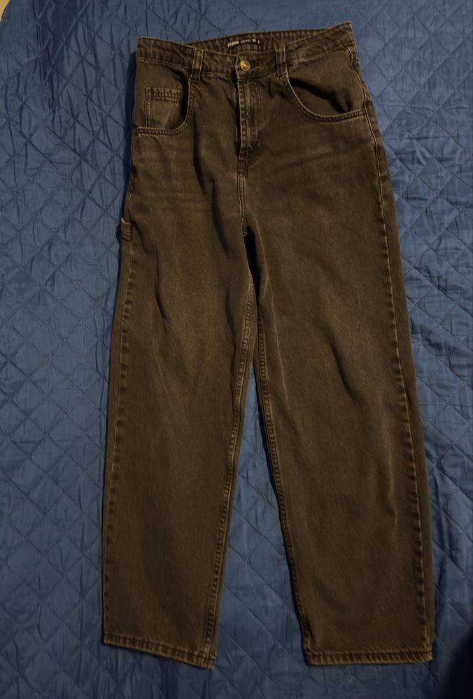 Baggy дънки от cropp