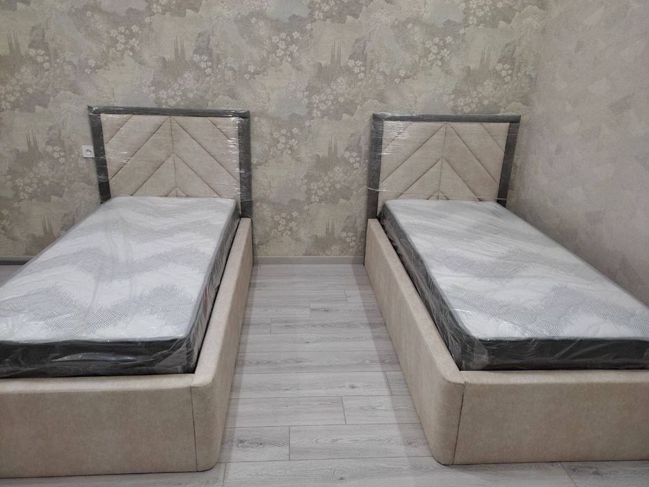 Mebel spalni komplekt
