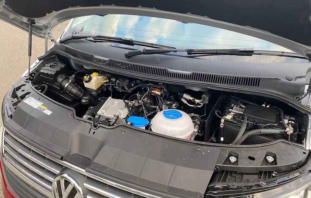 VW Multivan 6.1 lung 2.0 TDI 199 CP, automat DSC7, an 2021, webasto