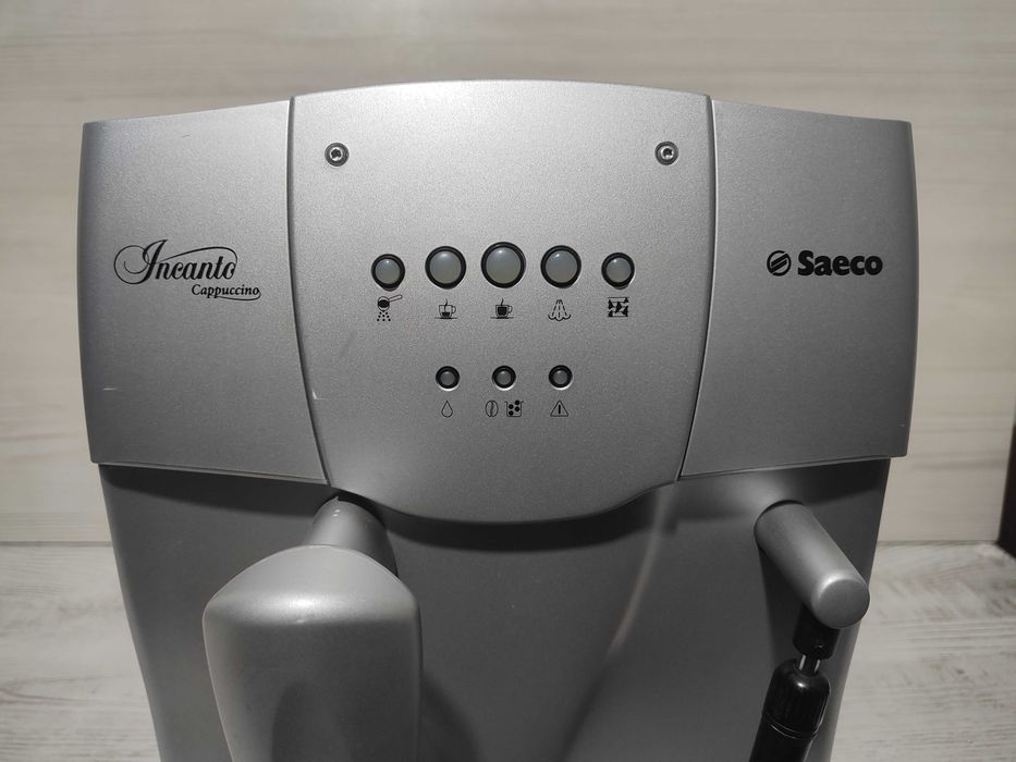 Кафеавтомат - робот Saeco Incanto Cappuccino