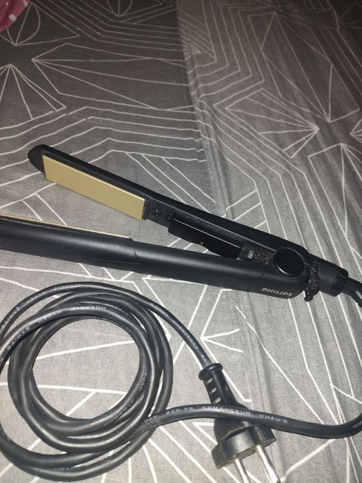 Vând placa de îndreptat parul Philips