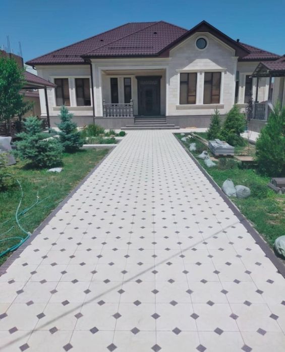 Укладка брусчатки 2200