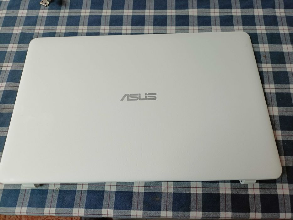 Carcasa Asus X751M F751M X751S R752S F751N F751L F751S X751B X751L