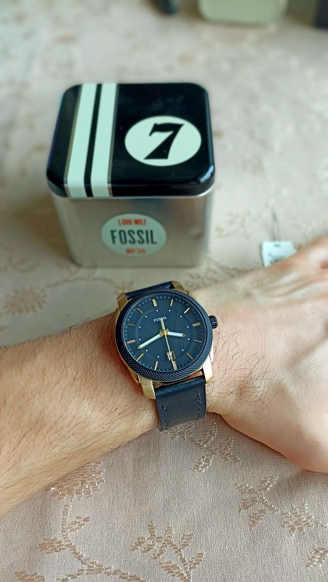 Часовник FOSSIL FS5263
