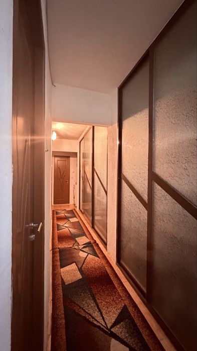 Apartament 3 camere, decomandat, etaj 2, 22 Decembrie 1989, proprietar