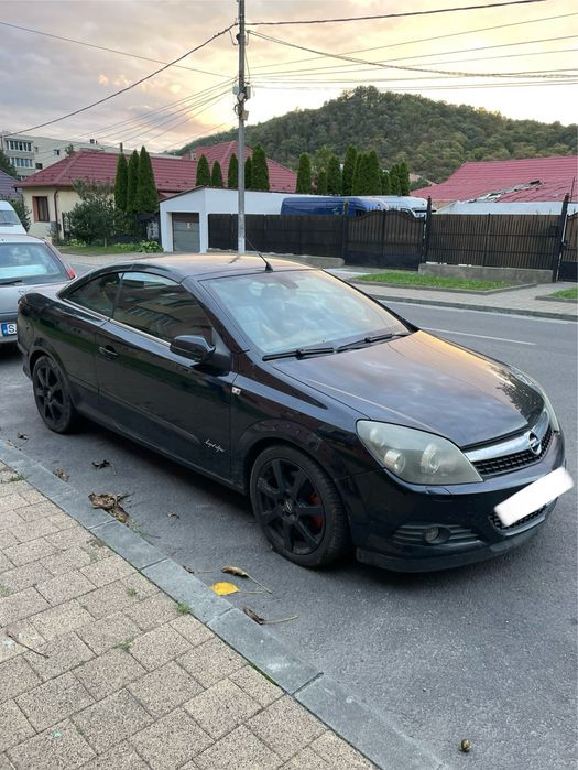 Opel Astra H TwinTop 1.9 cdti