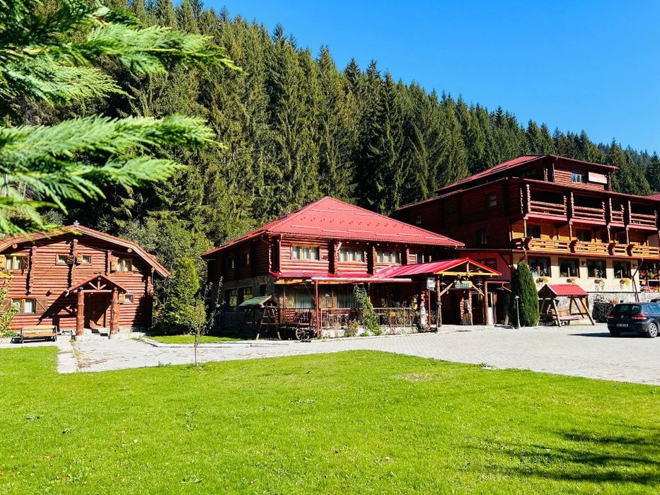 Vânzare  Afacere  Pensiune cu restaurant in Bran _Moieciu Brașov