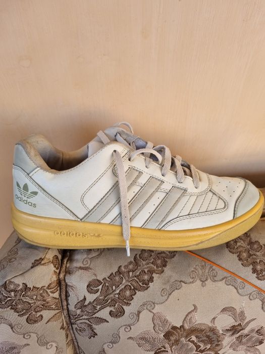 Кроссовки 43 Adidas