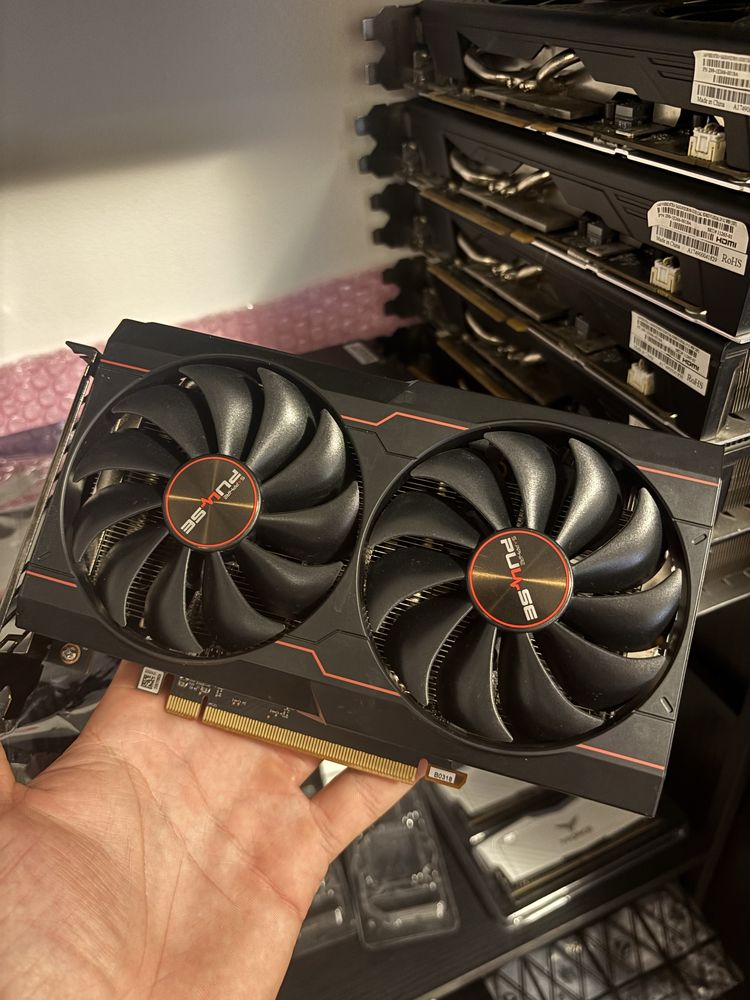 Бял геймърски компютър Ryzen 3600, RX6500XT 4gb, 16 Ram, 512 SSD, 500w