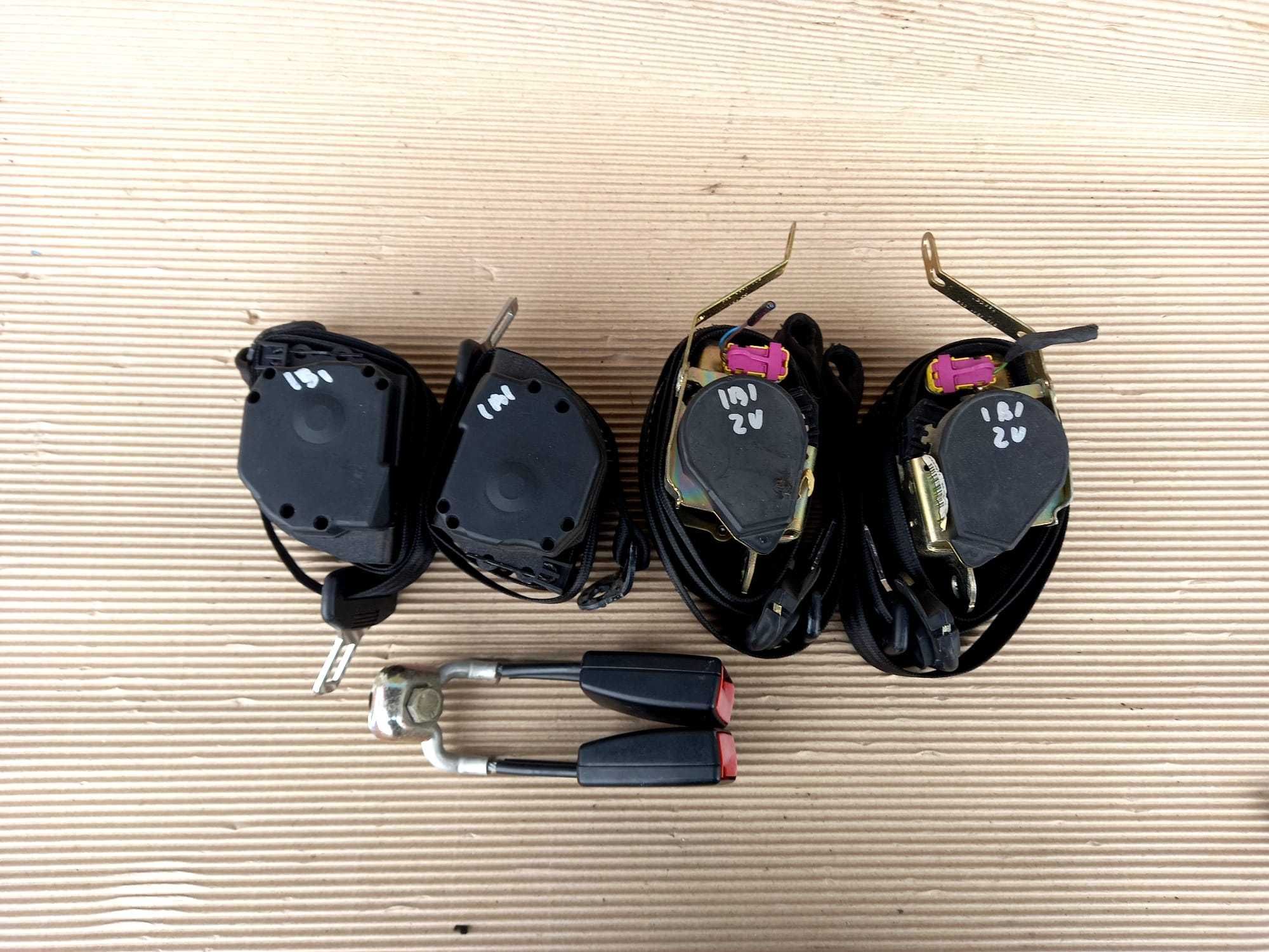 Seat Ibiza 2002--2008, set centuri siguranta pirotehnice pe fata