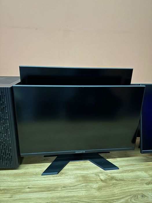 Монитор Gigabyte 27 (144гц)