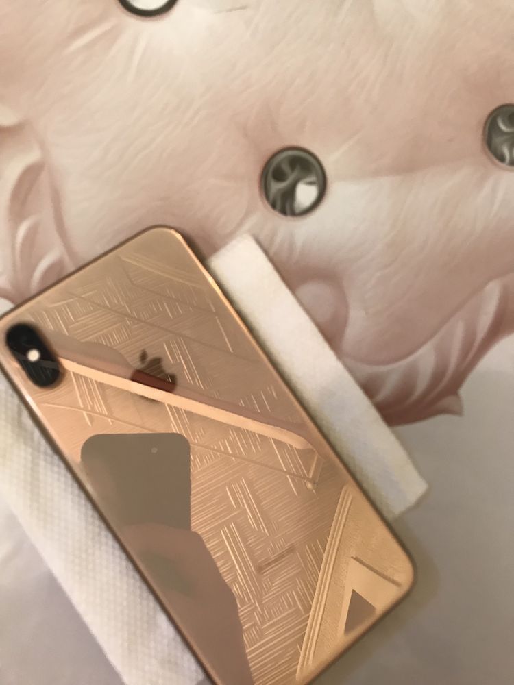 iPhone Xs maks 256 гигов