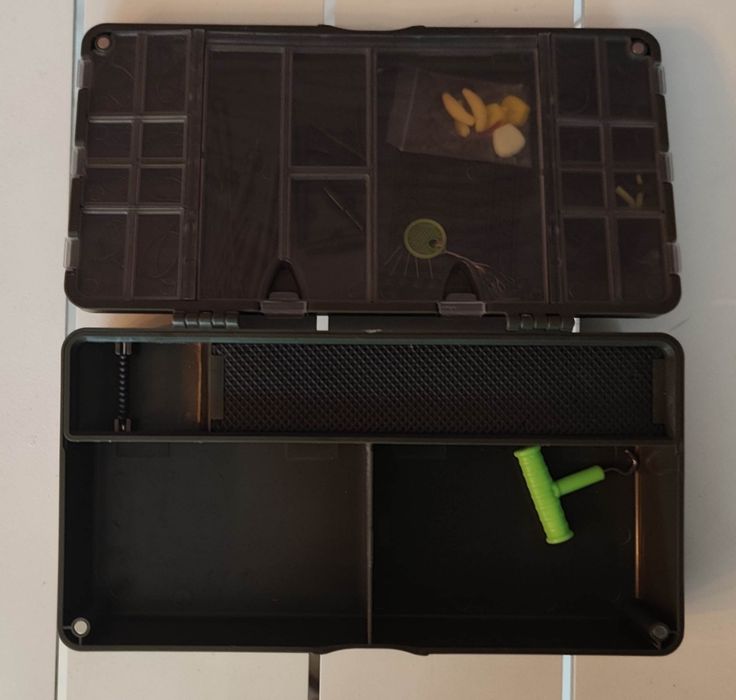 Шаранджийски кутии за такъми + принадлежности