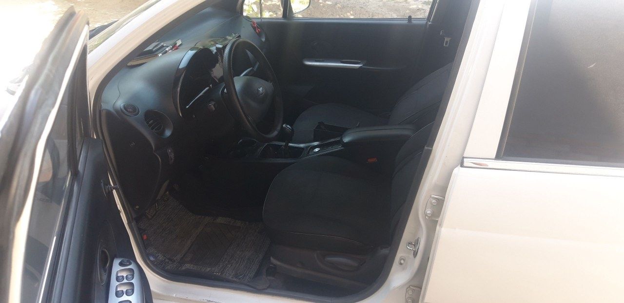 Matiz best 2011 yil 3500$ kelishiydigan joyi bor