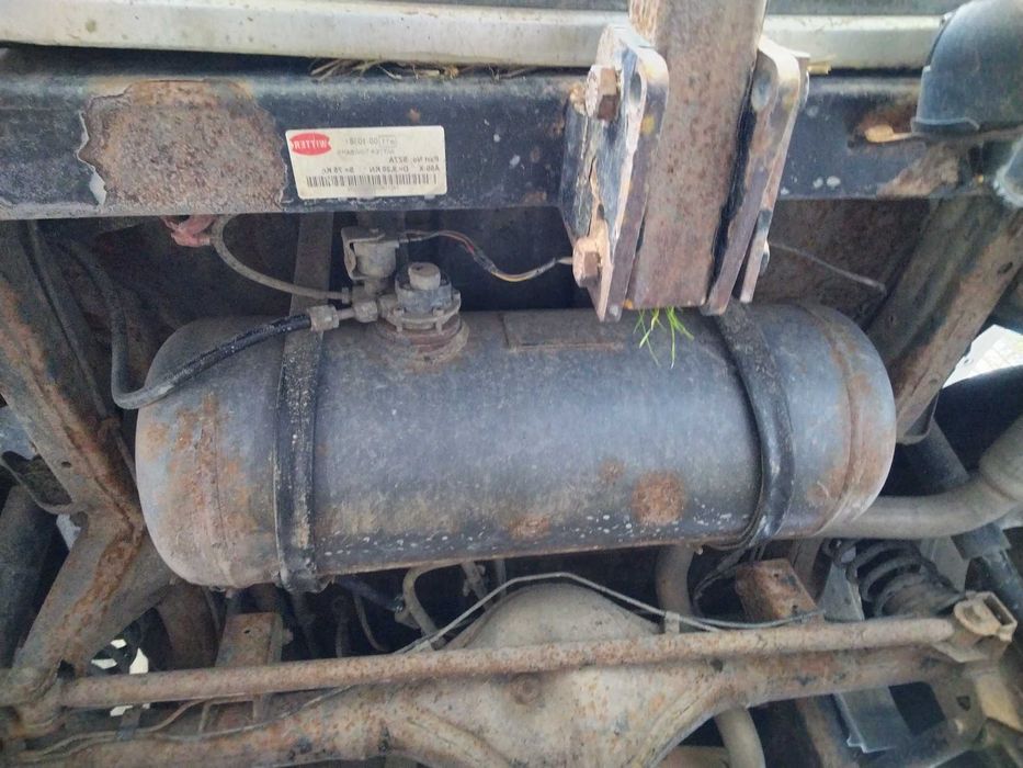 Сузуки Гранд Витара 2005г, 2.0куб ,128