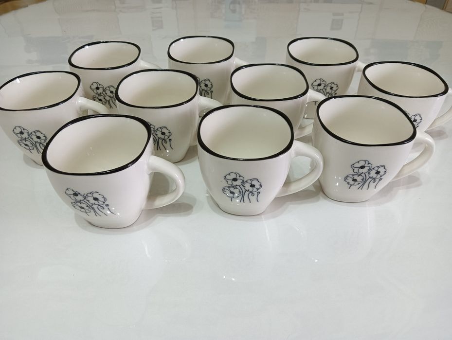 Продам кружки 10 штук