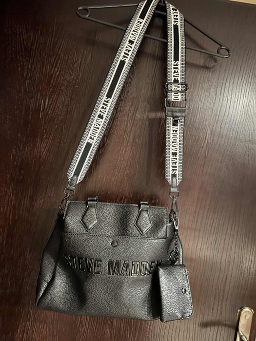 Черна чанта Steve Madden