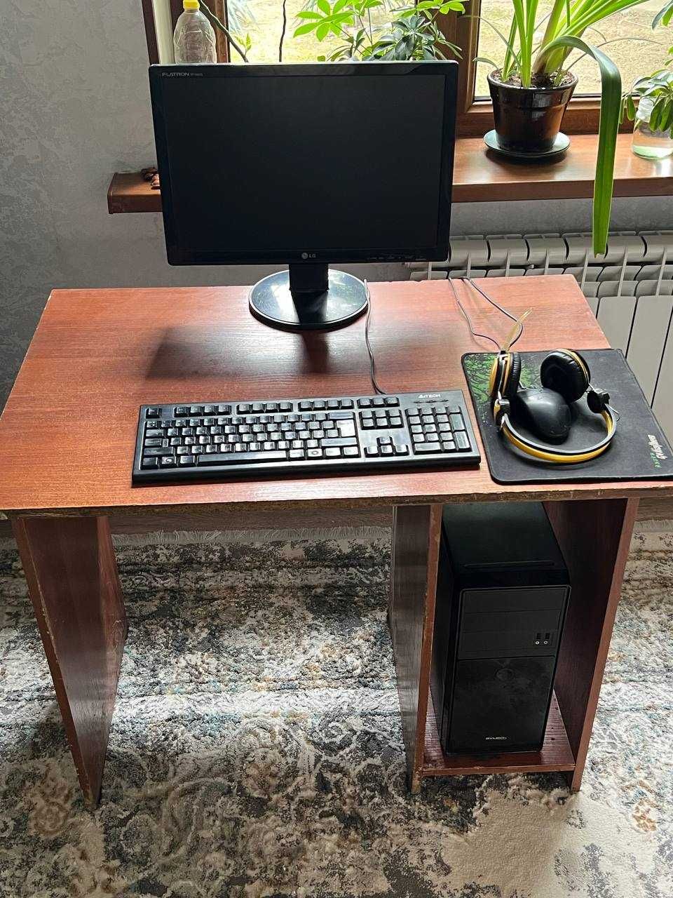 Готовый  настольные компьютер для офиса или дома