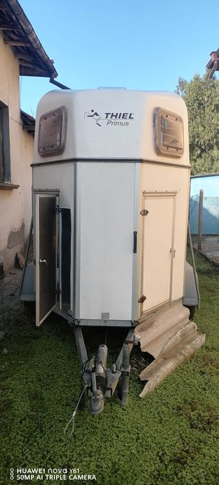 Фургон за 2 коня